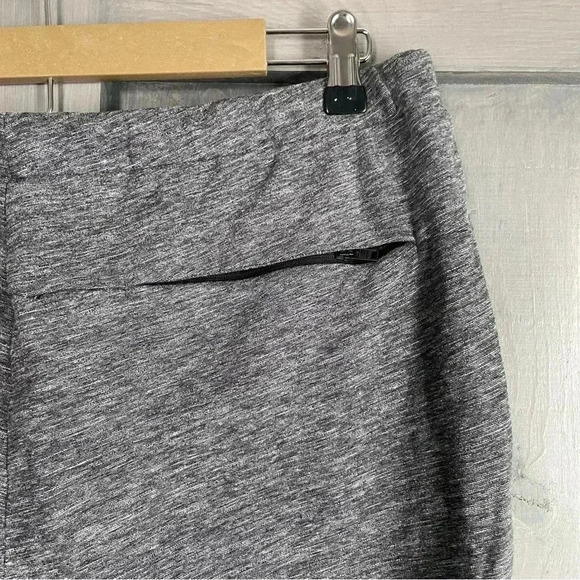 THEORY | Mens Tech Jogger in Heather Gray | Size Large - Picture 7 of 11